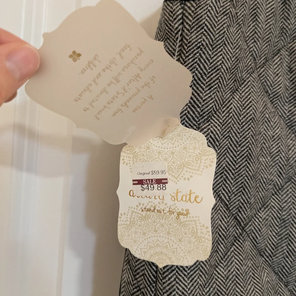 NWT Altar’d State Quilted Herringbone Wool Vest Fall Winter Cozy Warm Sz. Small - Picture 3 of 11